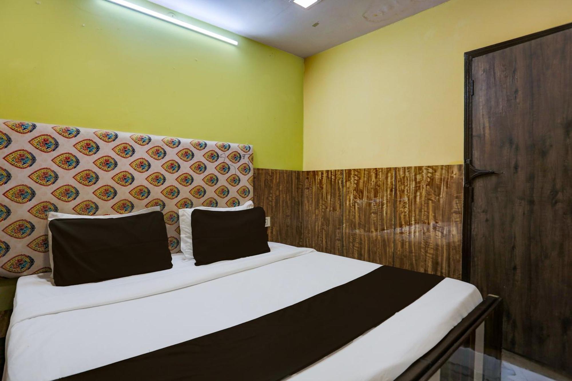 Hotel O Park View Delhi Kültér fotó