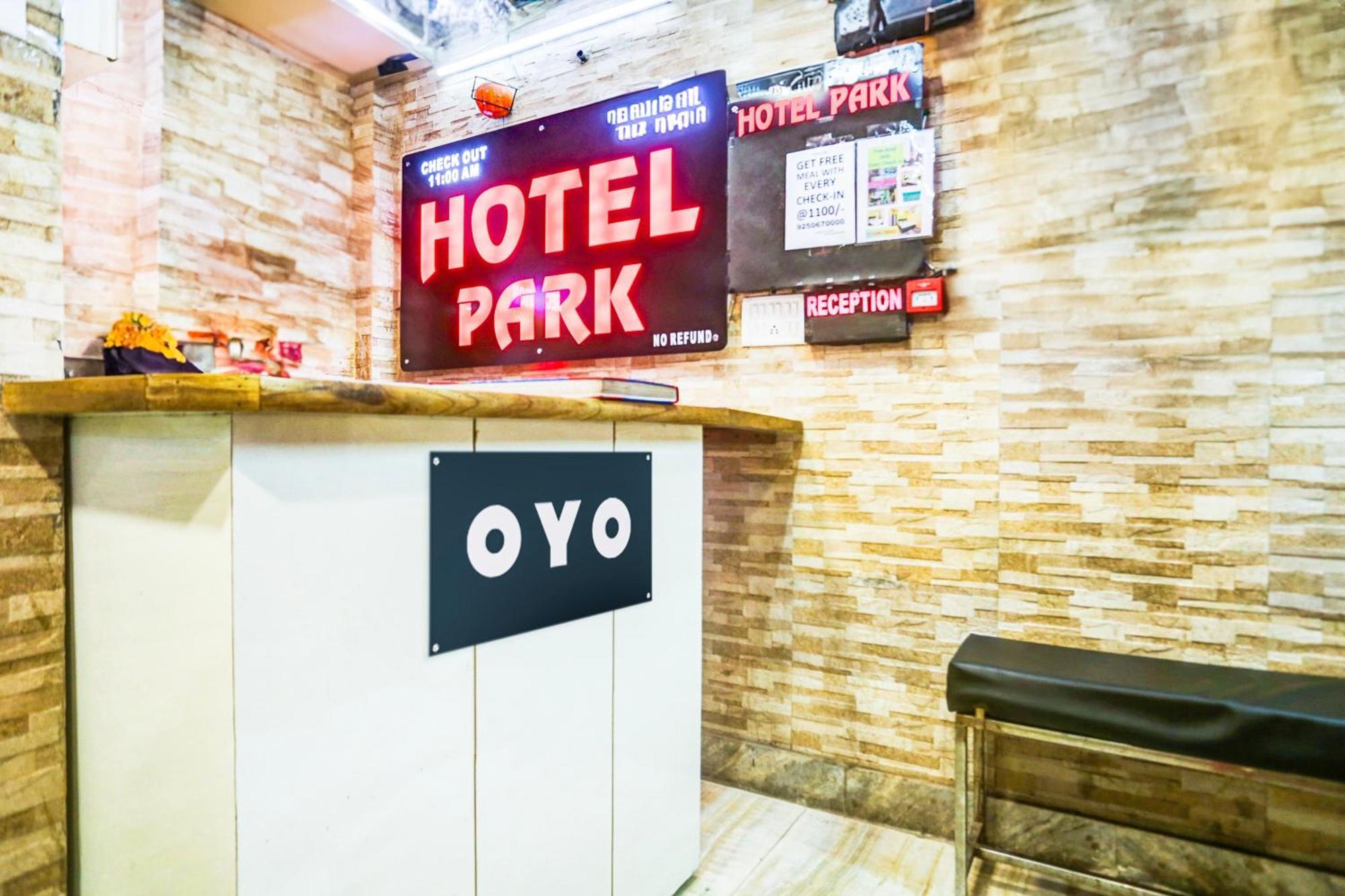 Hotel O Park View Delhi Kültér fotó