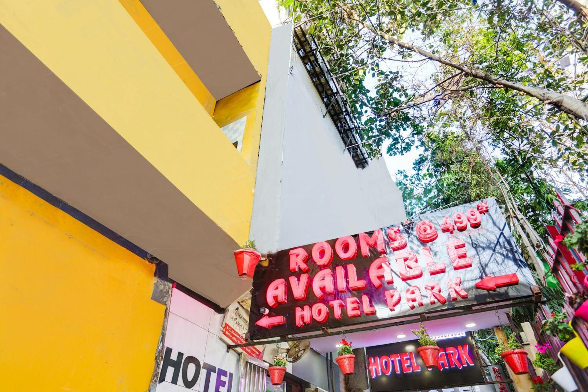 Hotel O Park View Delhi Kültér fotó